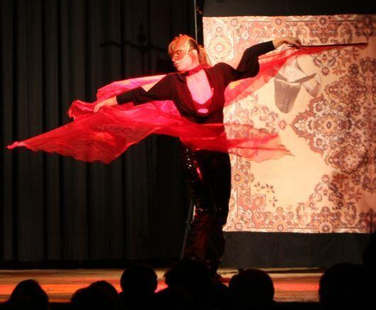 Magier & Zauberer mieten & vermieten - Zauberei / Zauberer / Künstler / Event / Party / Veranstaltung / Tanz in Gilching