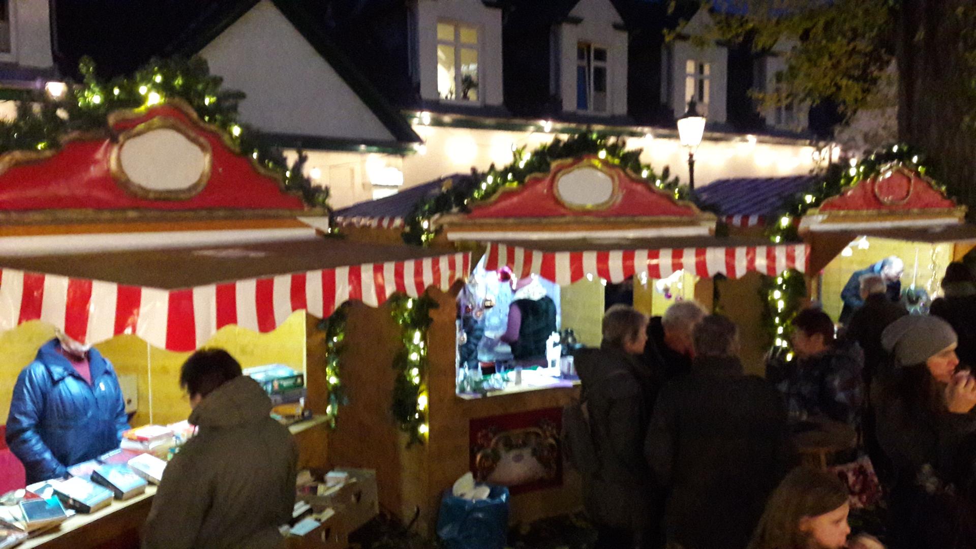 Partyverleih mieten & vermieten - Weihnachtsmarkt - Event-Hütten in Düsseldorf