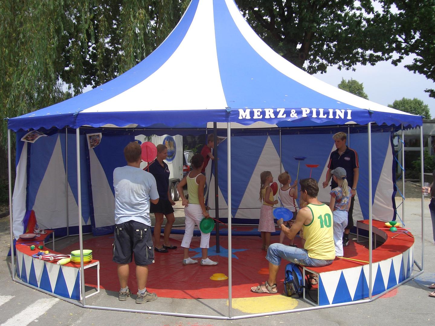 Mitmachzirkus mieten & vermieten - Mitmachzirkus in Düsseldorf