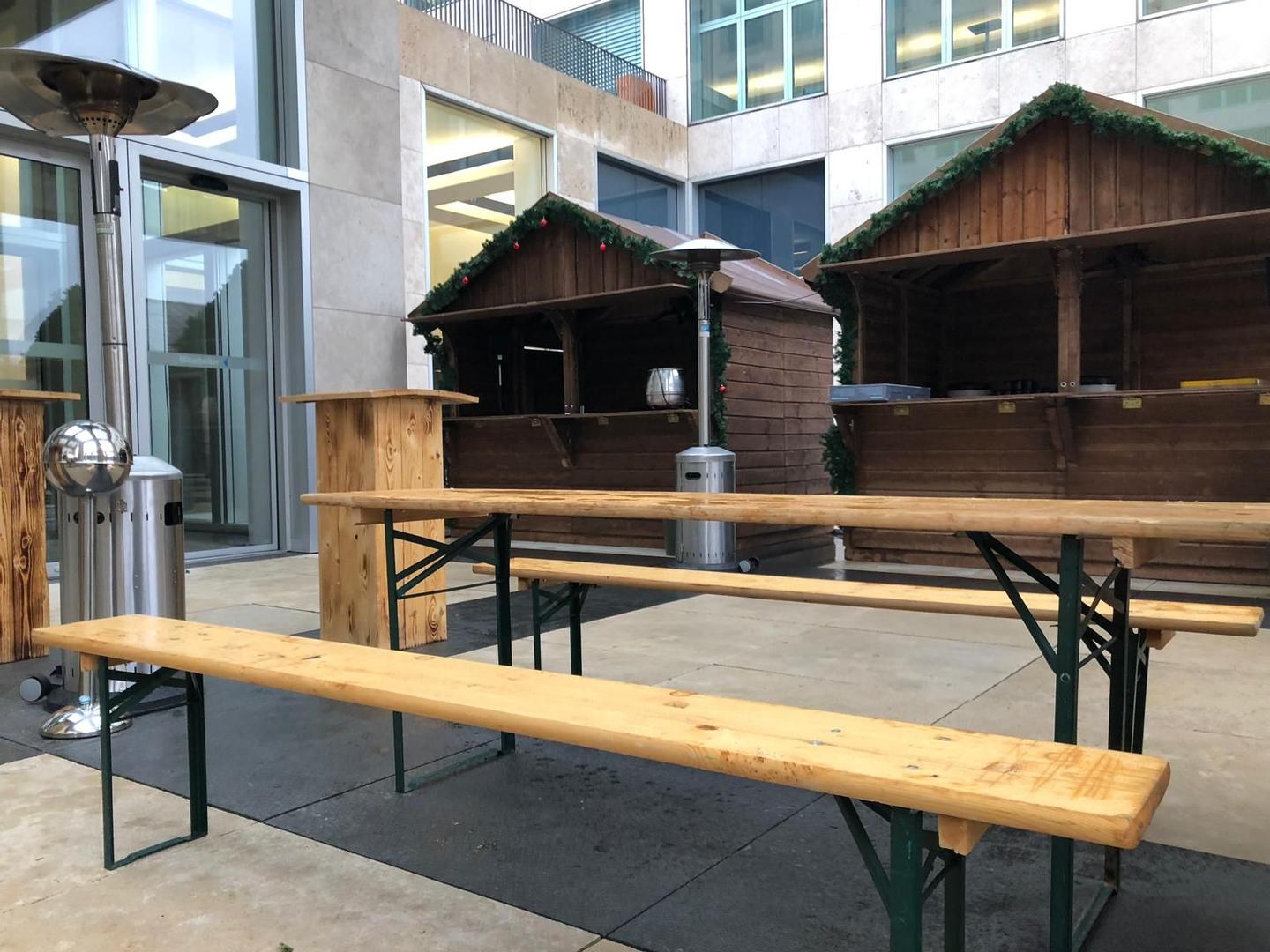 Bierzeltgarnitur mieten & vermieten - Bierzeltgarnitur mieten – Festzeltgarnitur in 50 cm oder 70 cm Breite für Events in Wuppertal