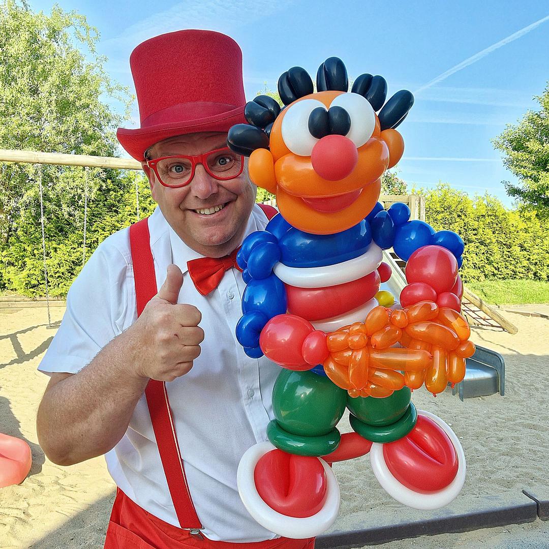 Ballonkünstler mieten & vermieten - Ballonkünstler "SVEN M." - Coole Ballonfiguren für Groß und Klein in Zeulenroda