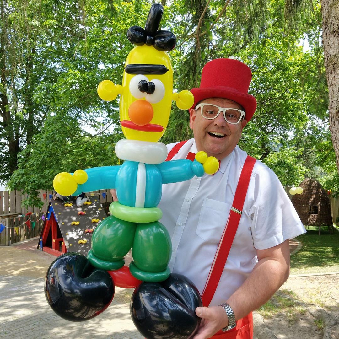 Ballonkünstler mieten & vermieten - Ballonkünstler "SVEN M." - Coole Ballonfiguren für Groß und Klein in Zeulenroda