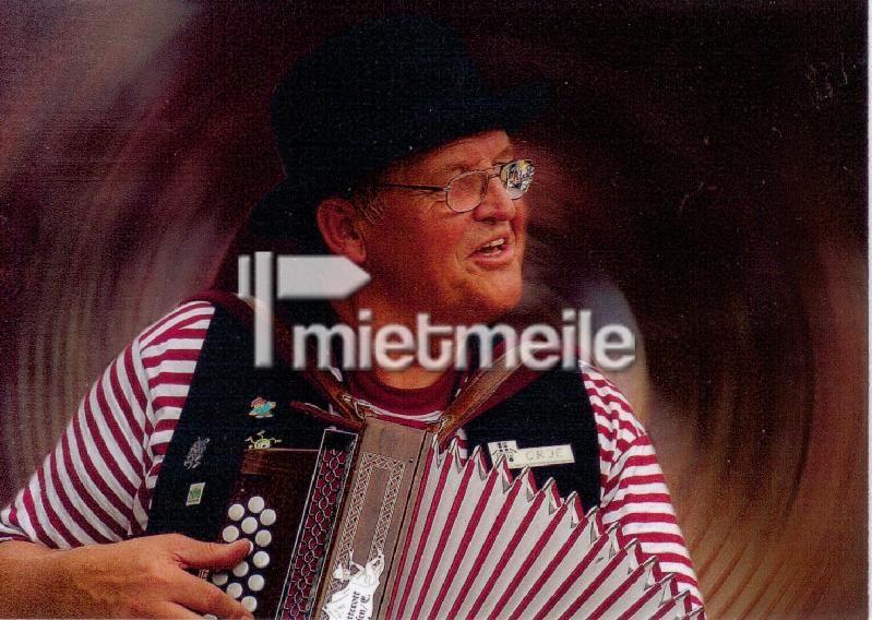 Hochzeitsband mieten & vermieten - Drehorgel & Akkordeon .DAS DUO MIT PAULA & ORJE in Falkensee