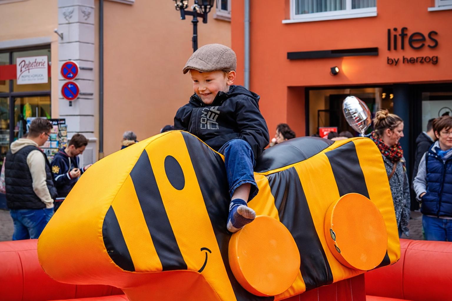 Bullriding mieten & vermieten - Tiger Duck Rodeo mieten in Bramsche