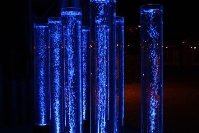 Lichttechnik mieten & vermieten - XXL LED-Wassersäule, 10er Paket , 30cmX2m Sprudelsäule, Wassersäulen, Blubbersäulen in Krefeld