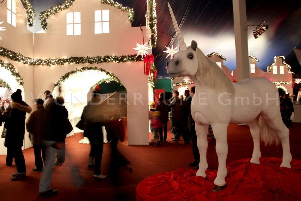 Weihnachtsdekoration mieten & vermieten - Größter dt. Winter & Weihnachtsfundus XXL, WUNDERRÄUME GmbH vermietet: Dekoration / Kulisse für Event, Messe, Veranstaltung, Incentive, Mitarbeiterfest, Firmenjubiläum in Lichtenstein/Sachsen