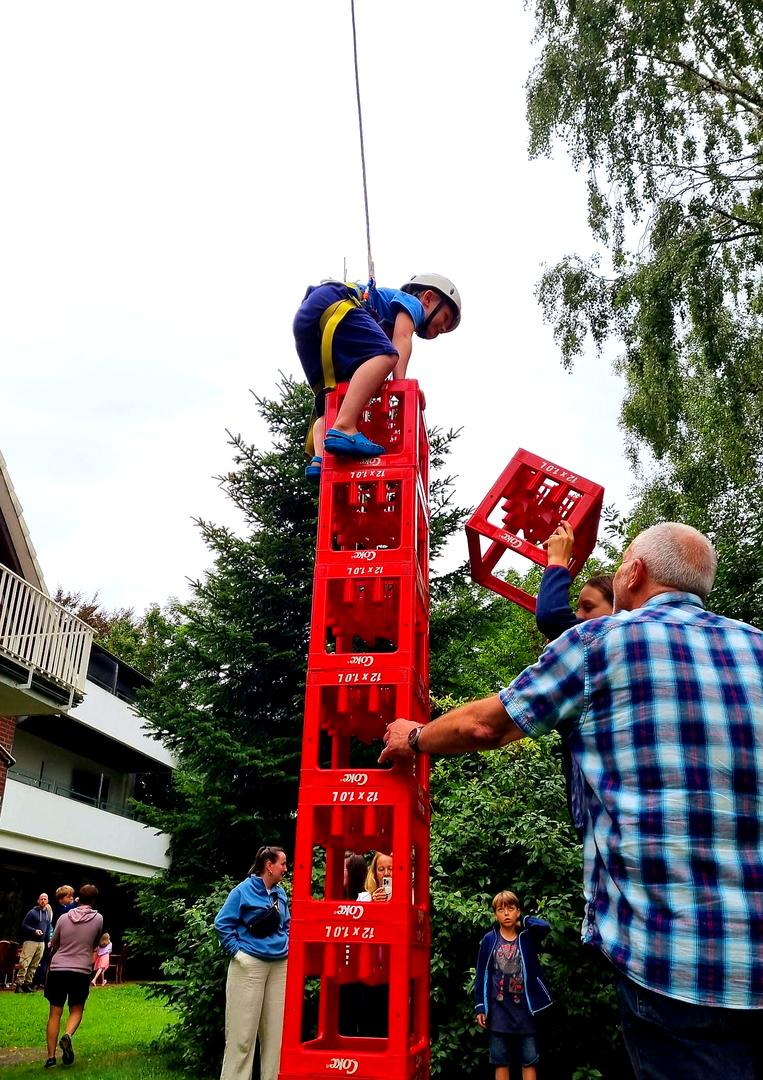 Kistenstapeln mieten & vermieten - Kisten klettern / Quadroclimbing / Night Climbing / Kisten stapeln in Bramsche
