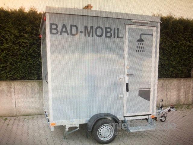 Toilettenwagen mieten & vermieten - Toilettenwagen Duschwagen Baustellentoilette in Holdorf