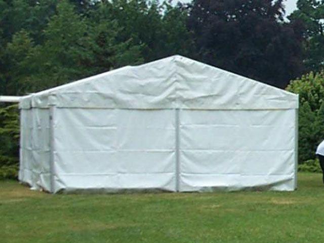 Partyzelt 6 x 6 m mieten - 279,65 EUR pro Wochenende - mietmeile.de