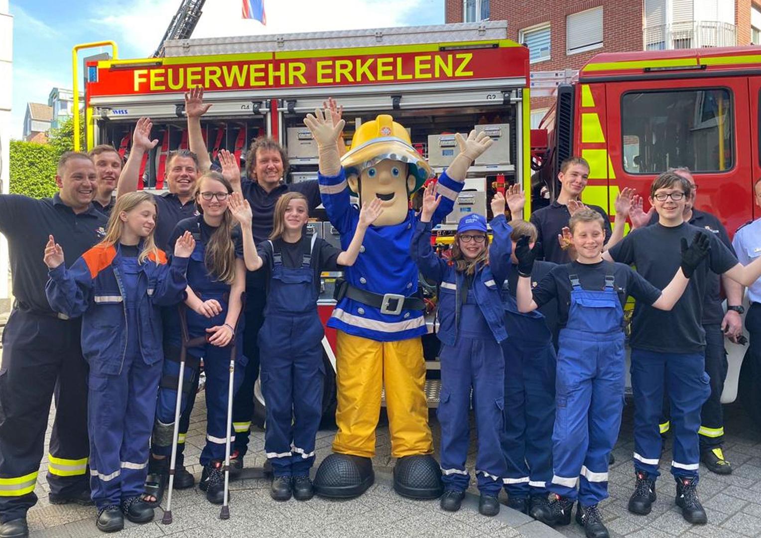 Mitmachzirkus mieten & vermieten - Feuerwehrmann SAM Meet & Greet mieten in Bramsche