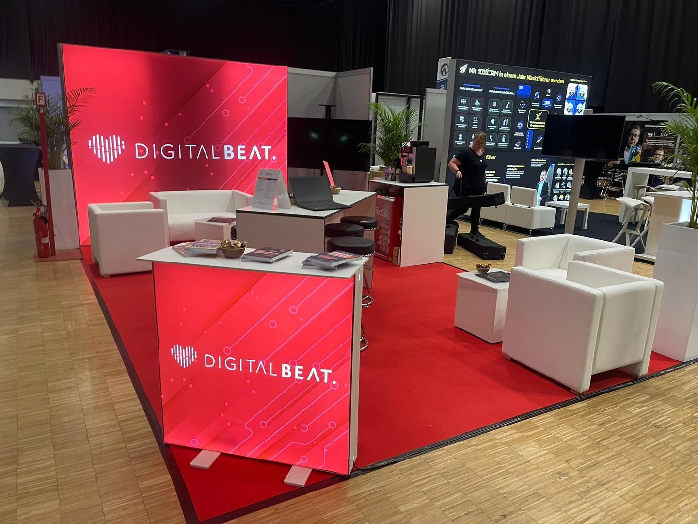 Loungemöbel mieten & vermieten - Weißer Loungesessel mieten – Clubsessel in Kunstleder für Business & Messe in Wuppertal