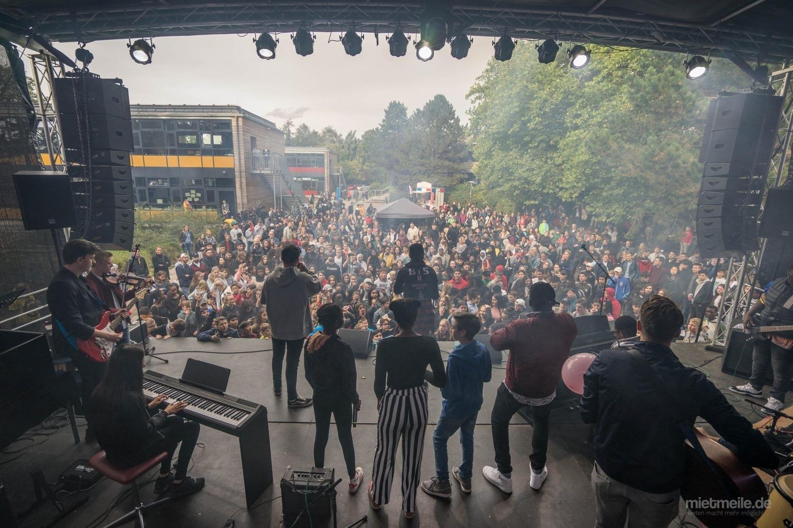 Line Array NOVA 14xBA-6, 4xBA-15, 6x BA-218 Systemcontroler DC8000 incl ...