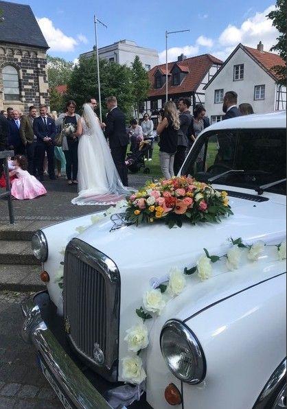 Hochzeitsauto mieten & vermieten - LondonTaxi/Wedding Kutsche in weiss zur Hochzeit-Fotoshooting-Hochzeitsauto-London Taxi in Köln