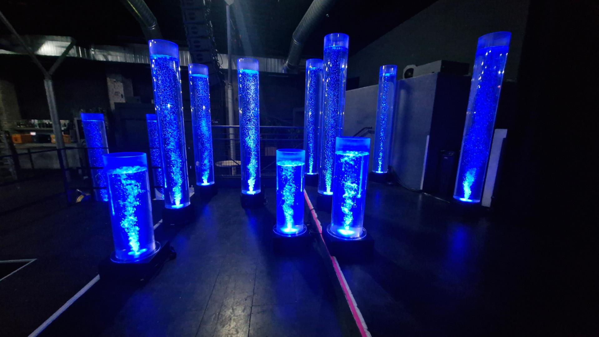 Wasserspiele mieten & vermieten - XXL LED-Wassersäule, 30cmX2m Sprudelsäule, Wassersäulen, Blubbersäulen in Krefeld