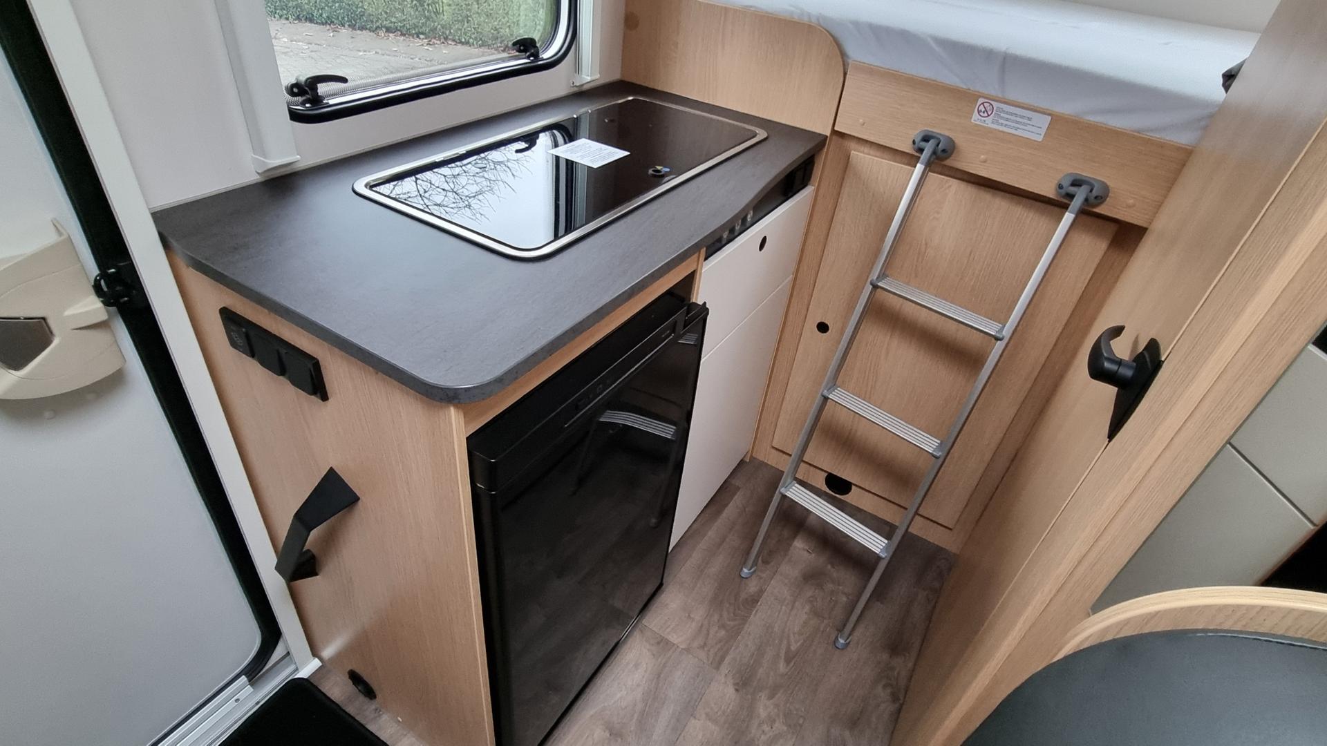 Wohnmobile mieten & vermieten - Wohnmobil Sunlight V60 Adventure, Automatik 8 Gang Getriebe, optimal für Norwegen/Finnland/Schweden in Hannoversch Münden