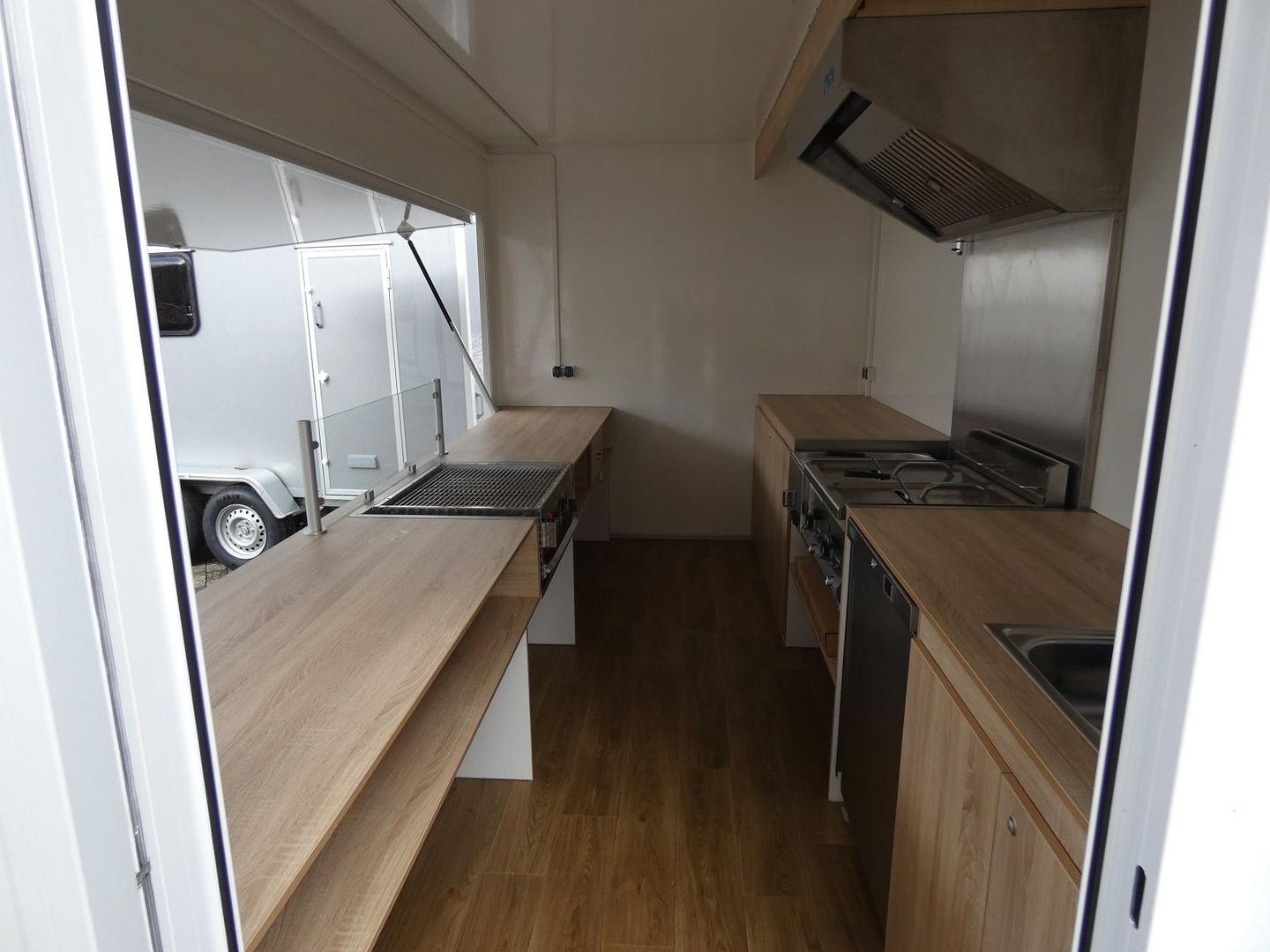 Verkaufsanhänger mieten & vermieten - Imbissanhänger Hofmann HB15401 in Betzdorf