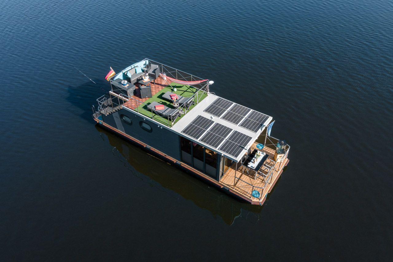 Motorboote mieten & vermieten - my Seahouse Luxus Hausboote mieten auf der Mecklenburgischen Seenplatte! Führerscheinfrei! in Buchholz