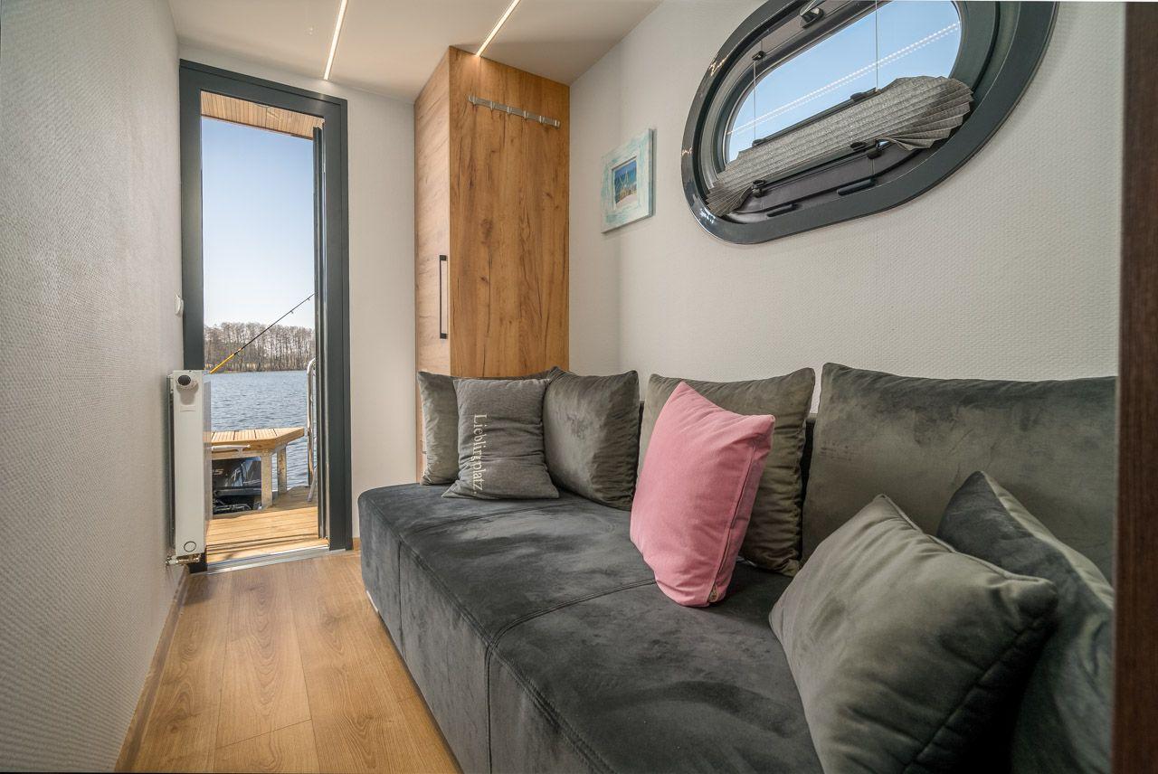 Motorboote mieten & vermieten - my Seahouse Luxus Hausboote mieten auf der Mecklenburgischen Seenplatte! Führerscheinfrei! in Buchholz