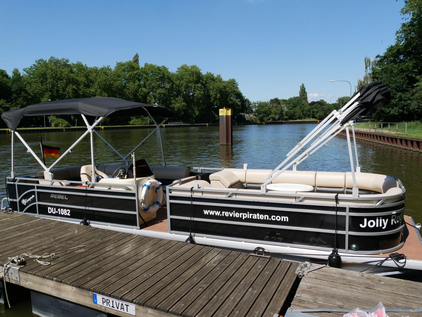 Junggesellenabschied mieten & vermieten - Junggesellenabschied, Geburtstagsparty für bis zu 23 Personen auf dem Partyboot/Partyfloß in Oberhausen