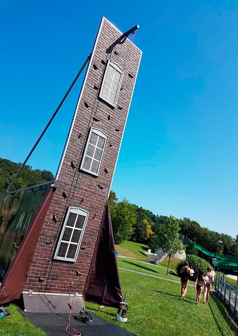 Kletterwand mieten & vermieten - Fassaden Klettern – Co2 neutral - green event modul in Bramsche