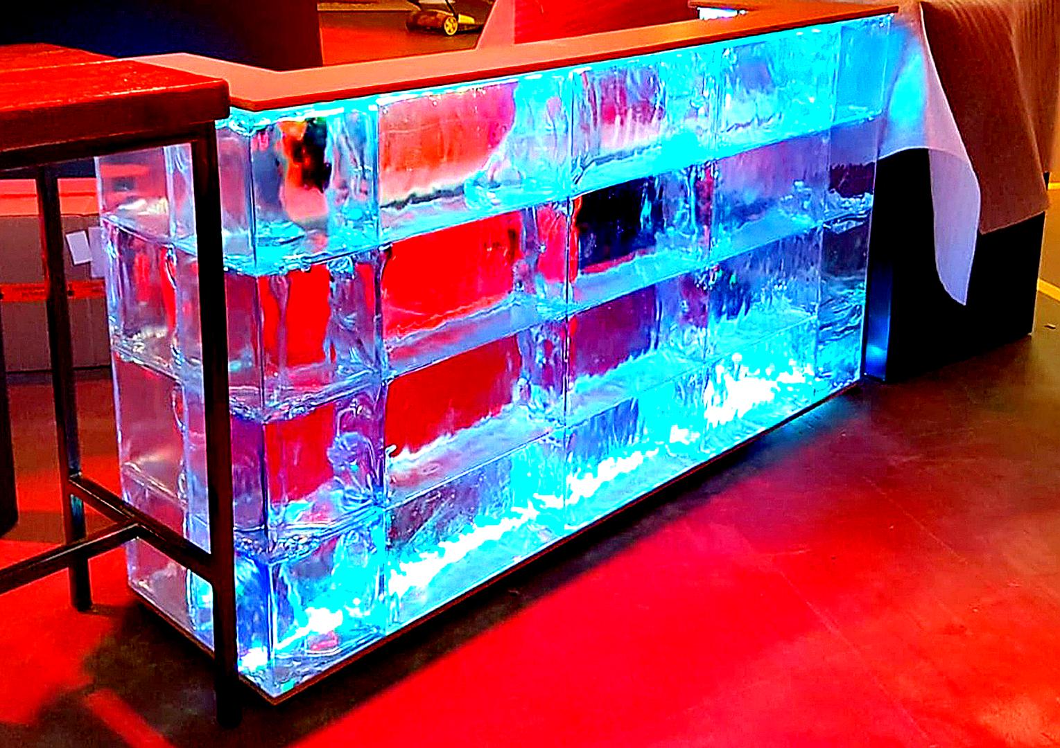 Mobile Bar mieten & vermieten - 2 m Acryl Eisbar inkl. Rückwand – Co2 neutral – green event in Bramsche