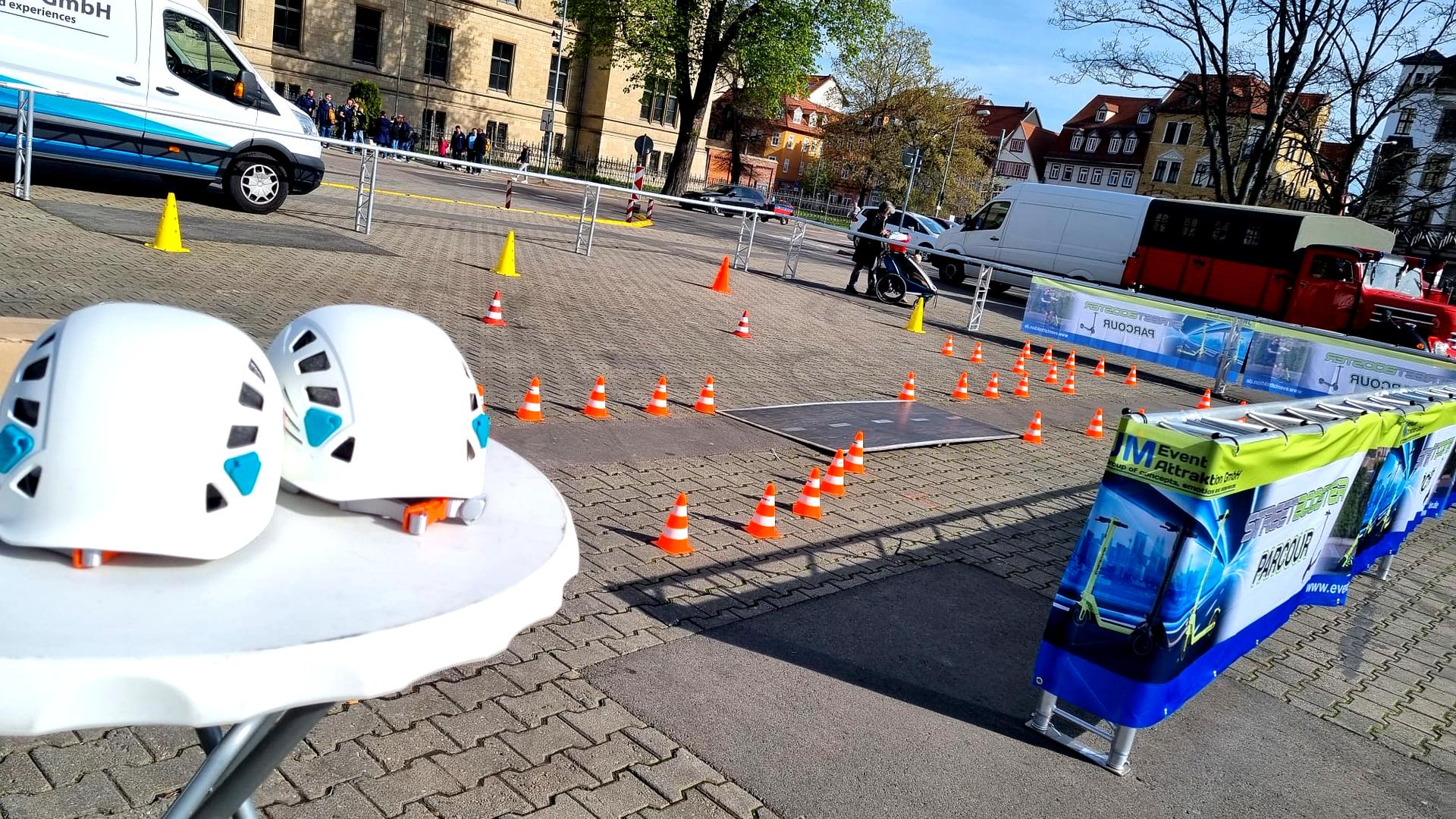 Funcars mieten & vermieten - E-Scooter Fun-Parkour mieten in Bramsche