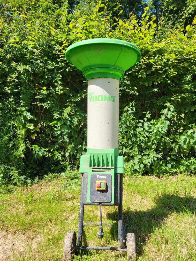 Häcksler mieten & vermieten - Häcksler Gartenhäcksler bis 25 mm in Kamen