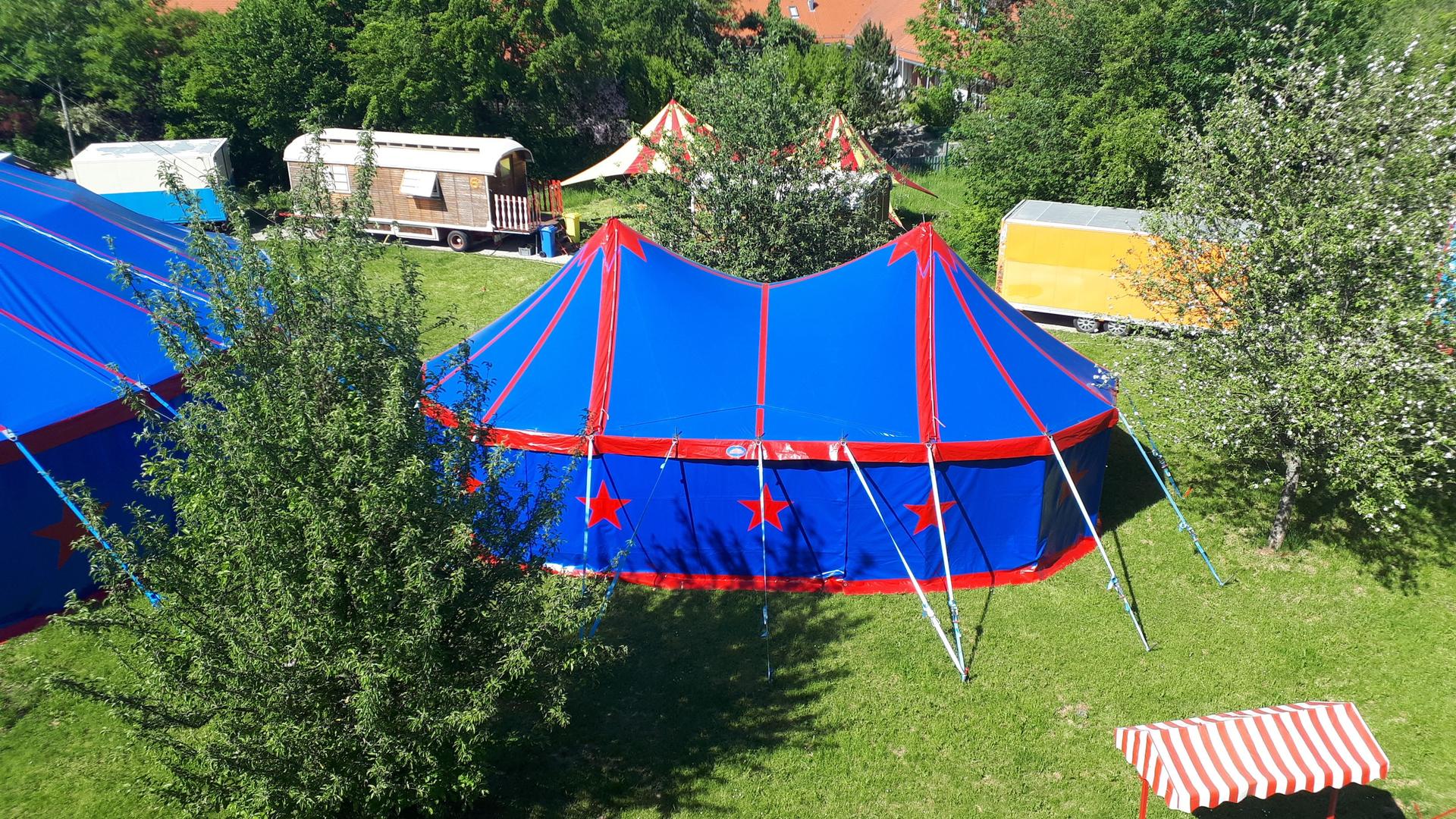 Partyzelte mieten & vermieten - Fest Zelt Verleih Hochzeit Festzelt Party Zirkuszelt  Circuszelt in München