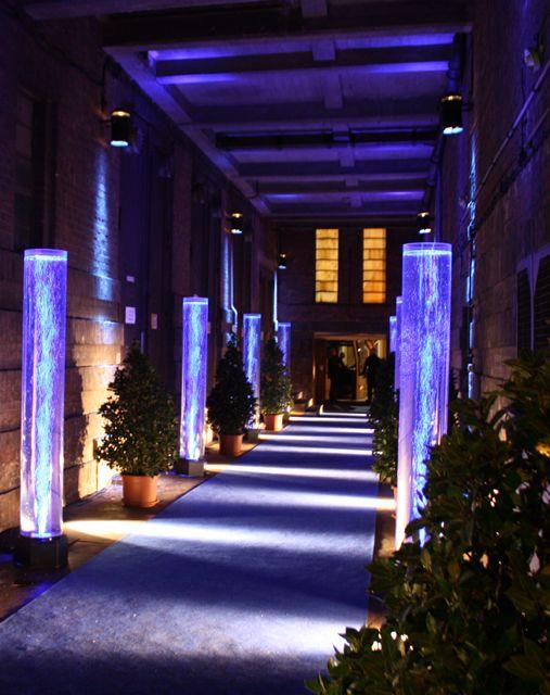 Leuchten & Lampen mieten & vermieten - XXL LED-Wassersäule, 20er Paket , 30cmX2m Sprudelsäule, Wassersäulen, Blubbersäulen in Krefeld