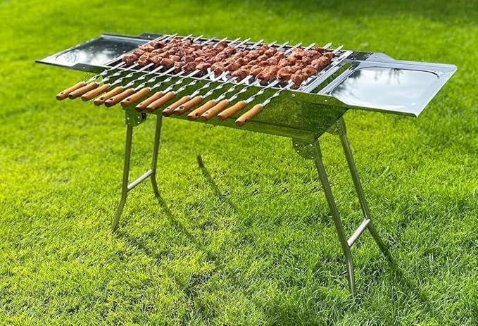 Grill & Ofen mieten & vermieten - Standgrill Schaschlikgrill Family Grill klappbaren Füßen Döner- und BBQ Holzkohlegrill Säulengrill in Elsdorf (Rheinland)