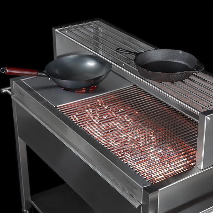 Grill & Ofen mieten & vermieten - Gastrogrill Gastro Holzkohlegrill Profigrill Edelstahlgrill XXL Grill Holzkohle 4 Lenkrollen 8 mm in Elsdorf (Rheinland)