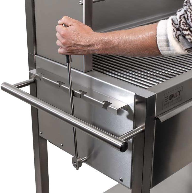 Grill & Ofen mieten & vermieten - Gastrogrill Gastro Holzkohlegrill Profigrill Edelstahlgrill XXL Grill Holzkohle 4 Lenkrollen 8 mm in Elsdorf (Rheinland)