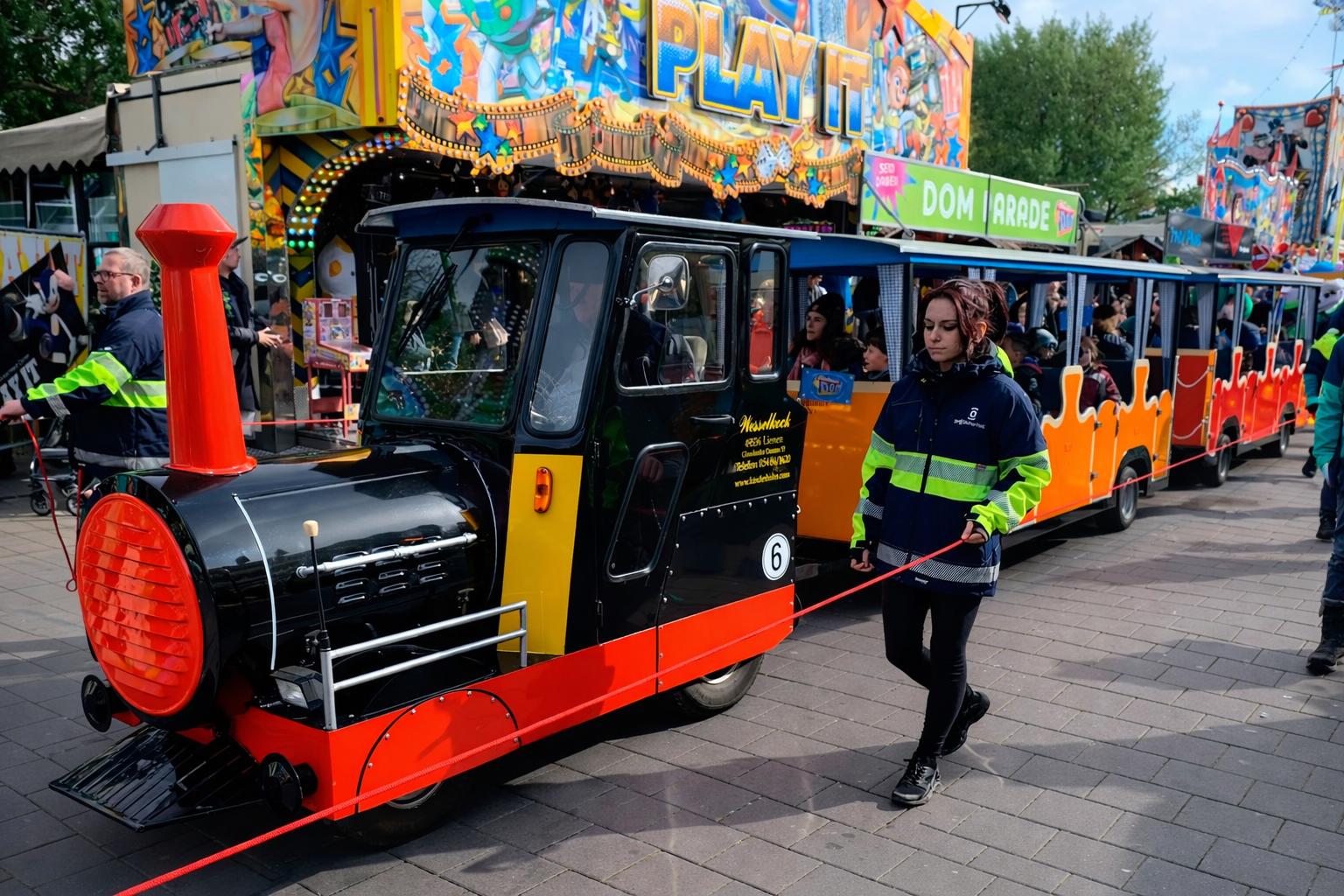 Eisenbahn mieten & vermieten - Bimmelbahn - Wege- und Messebahn inkl. $ 70 der Straßenverkehrs-Zulassung-Ordnung in Bramsche