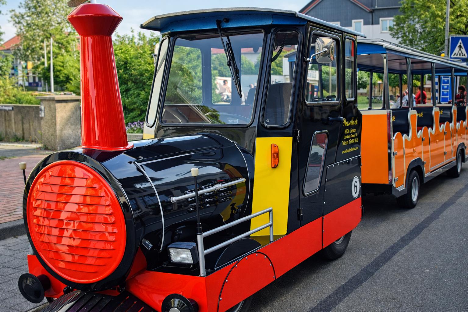 Eisenbahn mieten & vermieten - Bimmelbahn - Wege- und Messebahn inkl. $ 70 der Straßenverkehrs-Zulassung-Ordnung in Bramsche