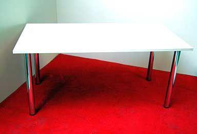 Tische mieten & vermieten - Büromöbel, Schreibtisch in München