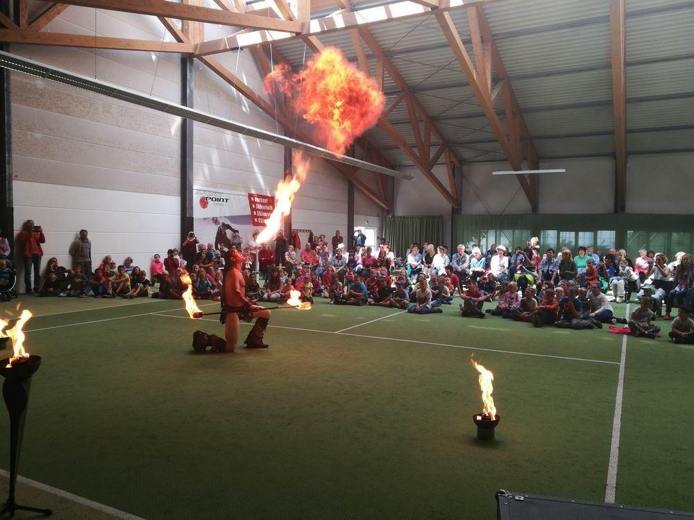 Feuershow mieten & vermieten - Feuershow Robaria mit Schlangen - Indoor in Gera