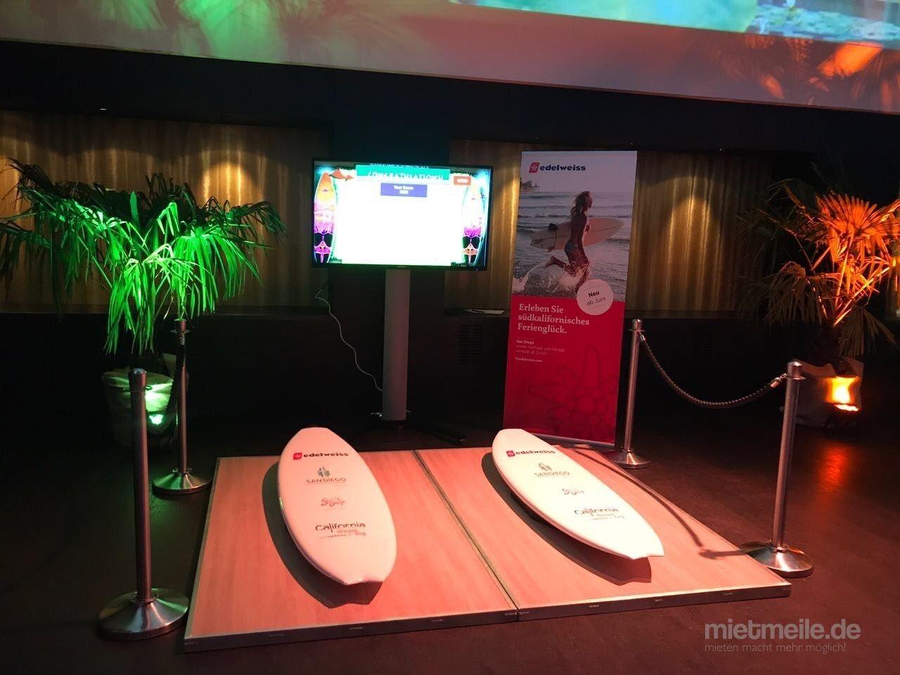 Simulatoren mieten & vermieten - Multimedia Surf Simulator mit Software Branding!!! (Surfsimulator ) in Neukirchen-Vluyn