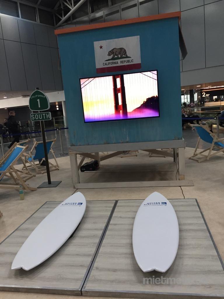 Simulatoren mieten & vermieten - Multimedia Surf Simulator mit Software Branding!!! (Surfsimulator ) in Neukirchen-Vluyn