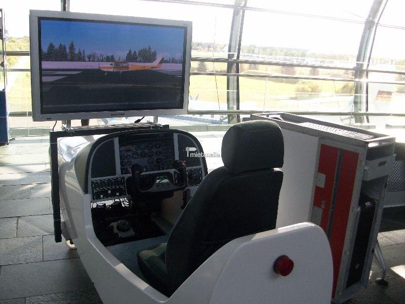 Simulatoren mieten & vermieten - Flug Simulator, Flugsimulator, Flugsimulation auch mit VR Brille (HTC Vive) Virtual Reality verfügbar! in Neukirchen-Vluyn