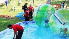 Wasserlaufbälle