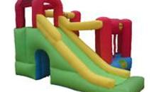 Playcenter mit Rutsche