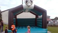 Springburg/ Hüpfburg/ Panda