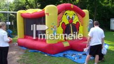 Springburg/ Hüpfburg/ Clown