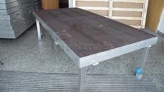 Bütec Podeste 2m x 1m + Variofüße für Ihre Bühne