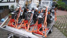 Motorradanhänger für drei schwere Motorräder