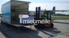 Umzugs-LKW mit Fahrer/Möbelträger