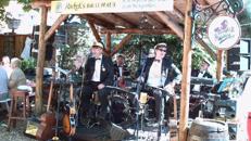 Diverse Musikanlagen