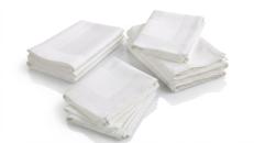 Tischdecke weiß mieten (130×220 cm) – Damast-Qualität für Festtafeln