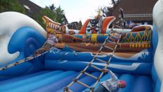 Wer entert das Piratenschiff ??? Piratenleiter / Klettern