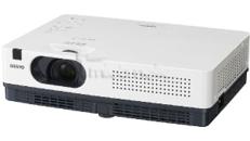 Beamer Sanyo PLC XD 2200